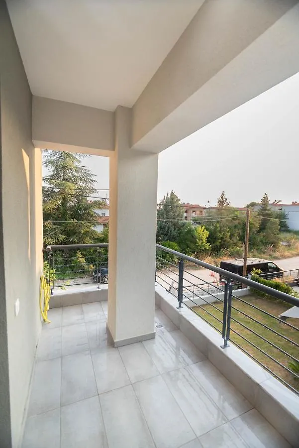 Family Home In Nikiti Greece